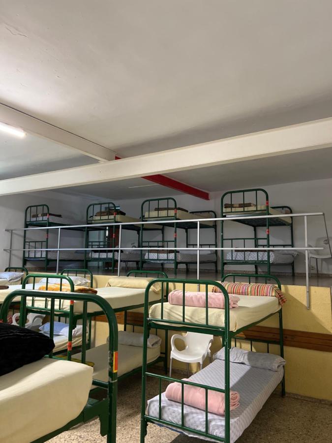 Хостел Albergue Municipal Сан-Мартин-дель-Камино Экстерьер фото